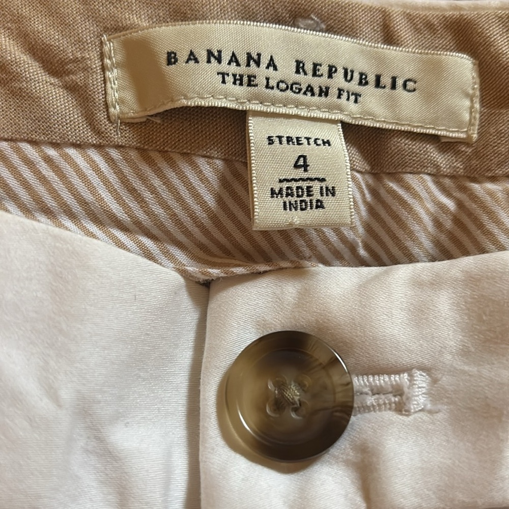 Size 4 Banana Republic white Logan Fit pants - Picture 3 of 3